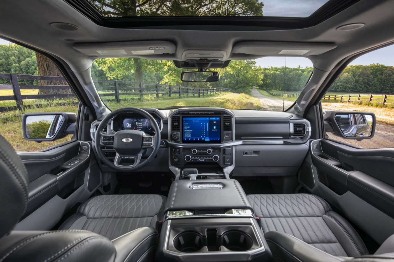 2021-Ford-F-150-Limited-Interior-cockpit